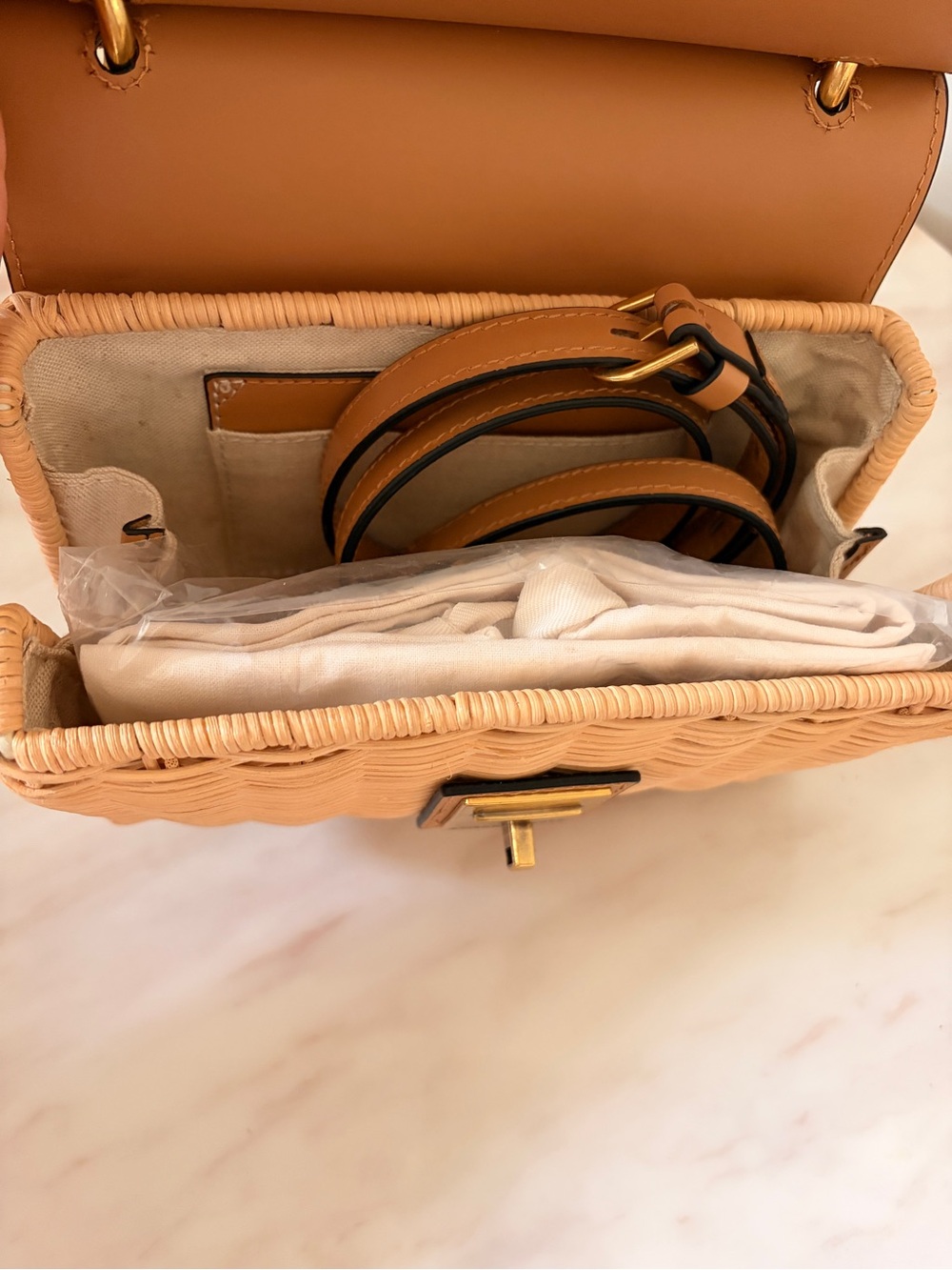 Etienne Aigner Wicker Handbag with Tan Leather Flap and Gold Hardware - Picture 6 of 7